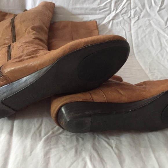 leather boots - Picture 4 of 6